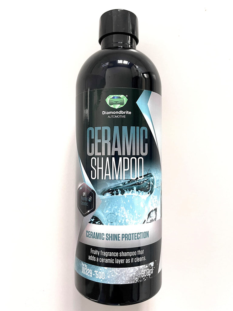 Diamondbrite Ceramic Car Shampoo, cleans, shines and protects car bodywork by adding a hybrid ceramic coating and hydrophobic water beading layer to the paintwork leaving a brilliant glossy shine Diamondbrite